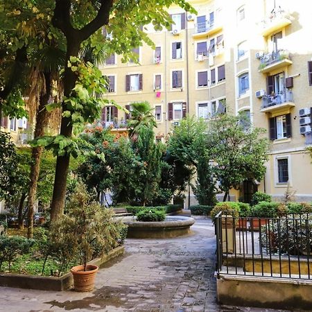 B&B La Luna Nel Pozzo ローマ エクステリア 写真